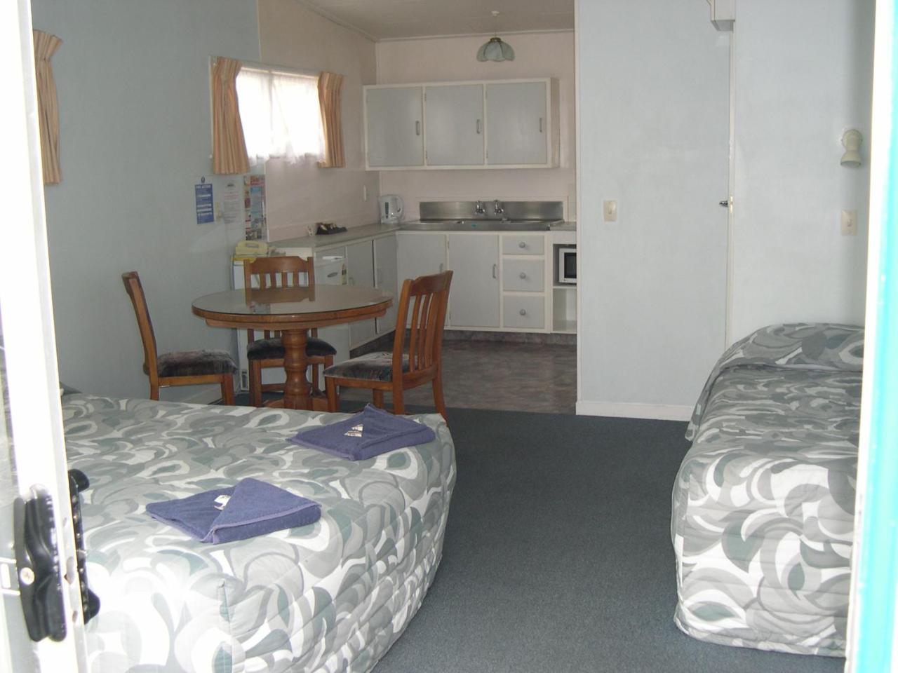 Strand Motel Motel *